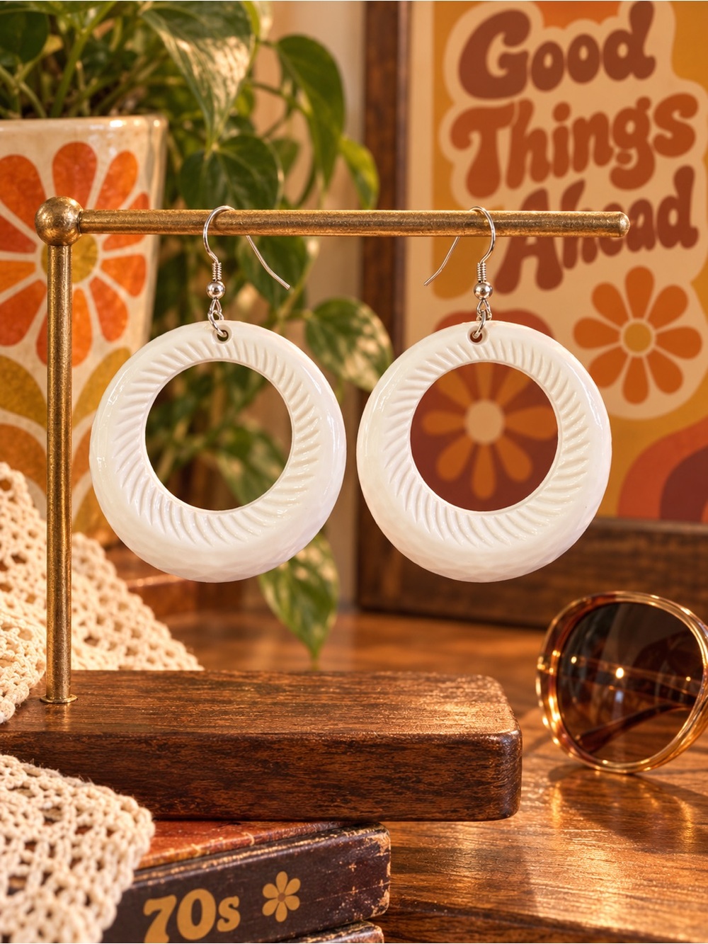 Vintage White Round Hoop Drop Earrings - Classic Women Jewelry